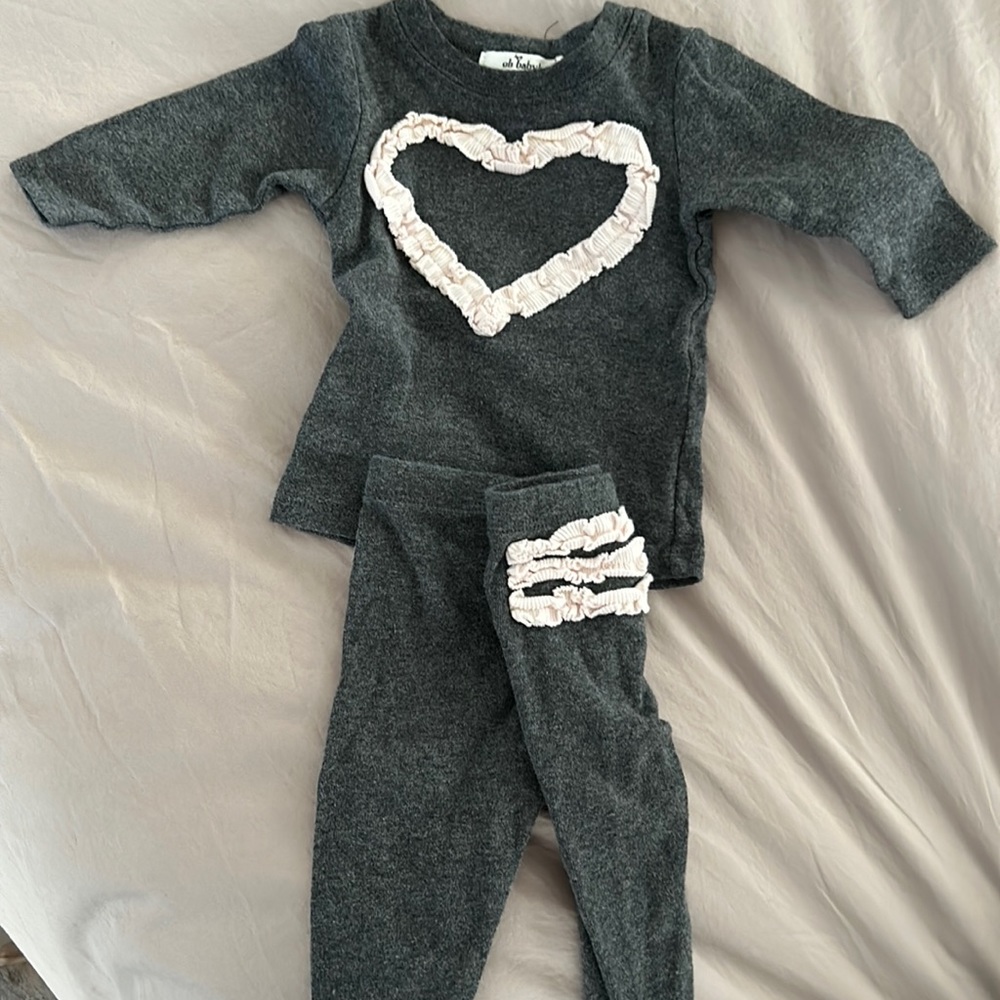 Oh Baby! Two Piece Baby Outfit